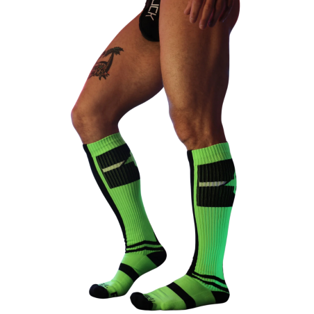CHAUSSETTES INFINITY NEON VERT 2304C - BREEDWELL